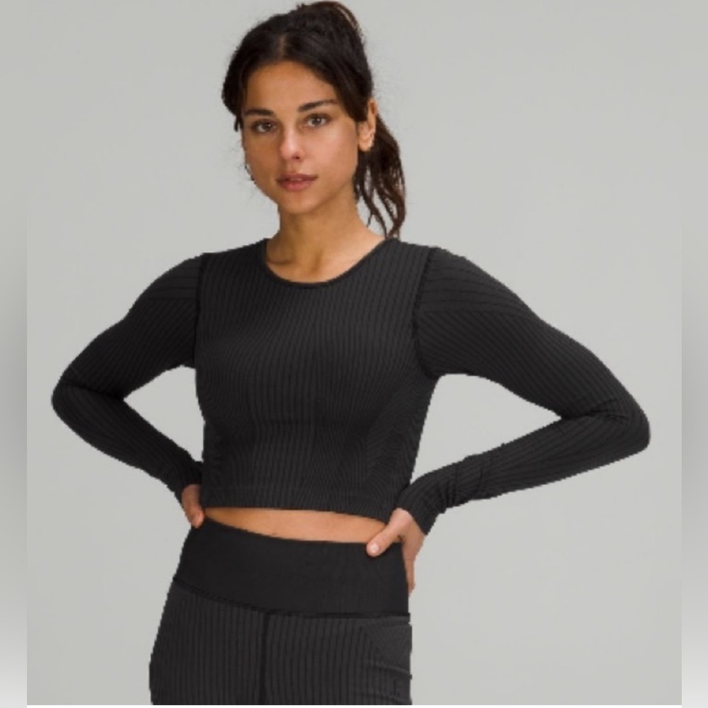 Lululemon Ebb to Street Long Sleeve Cropped Black/Charcoal